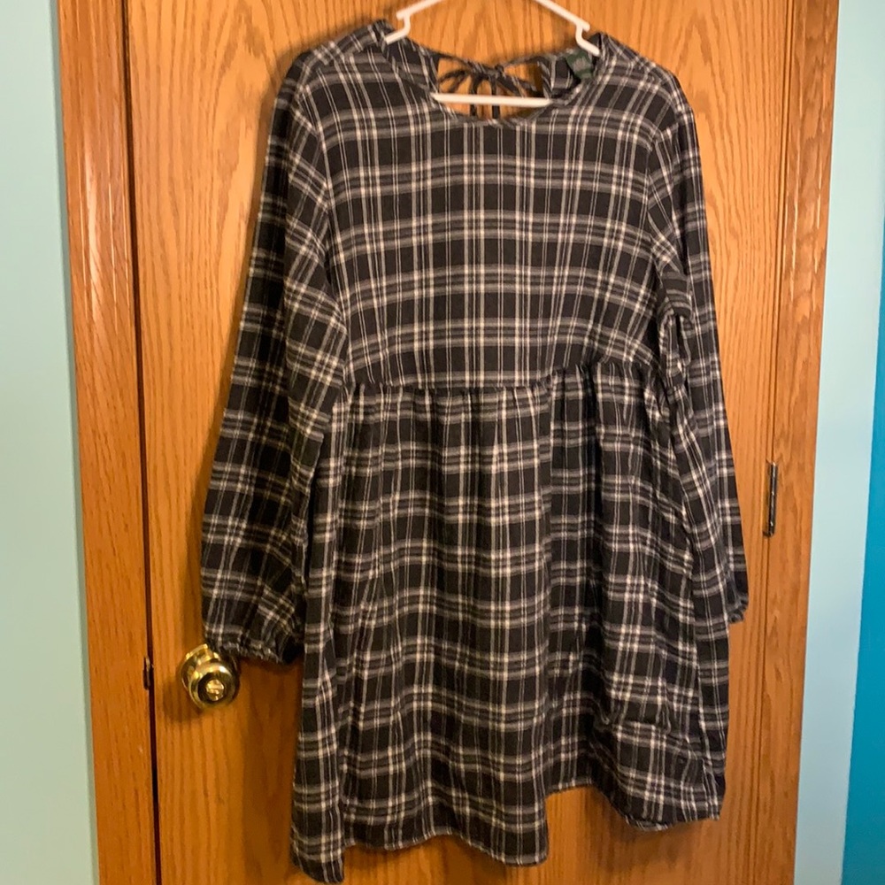 Gray babydoll plaid dress